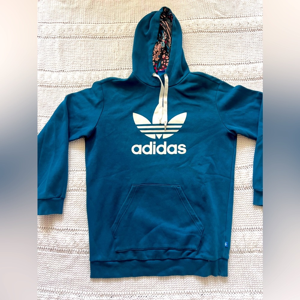 Only worn once LARGE adidas hoodie